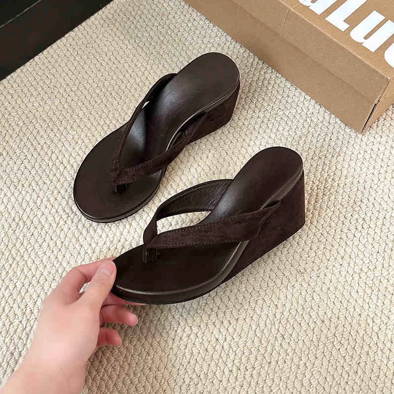Women's Wedge Clip Toe Slides – Thick Platform Summer Slippers