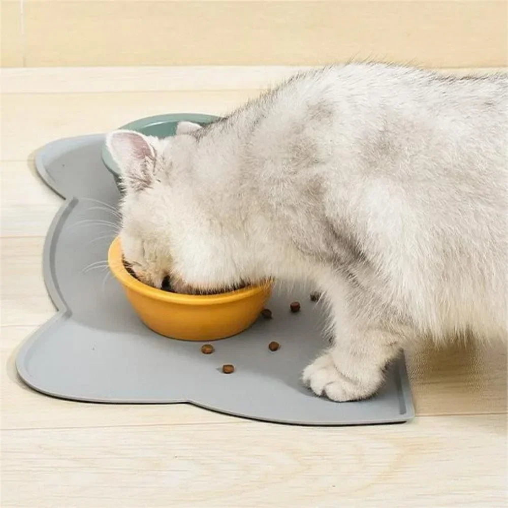 Silicone Non-Slip Pet Feeding Mat for Dogs & Cats