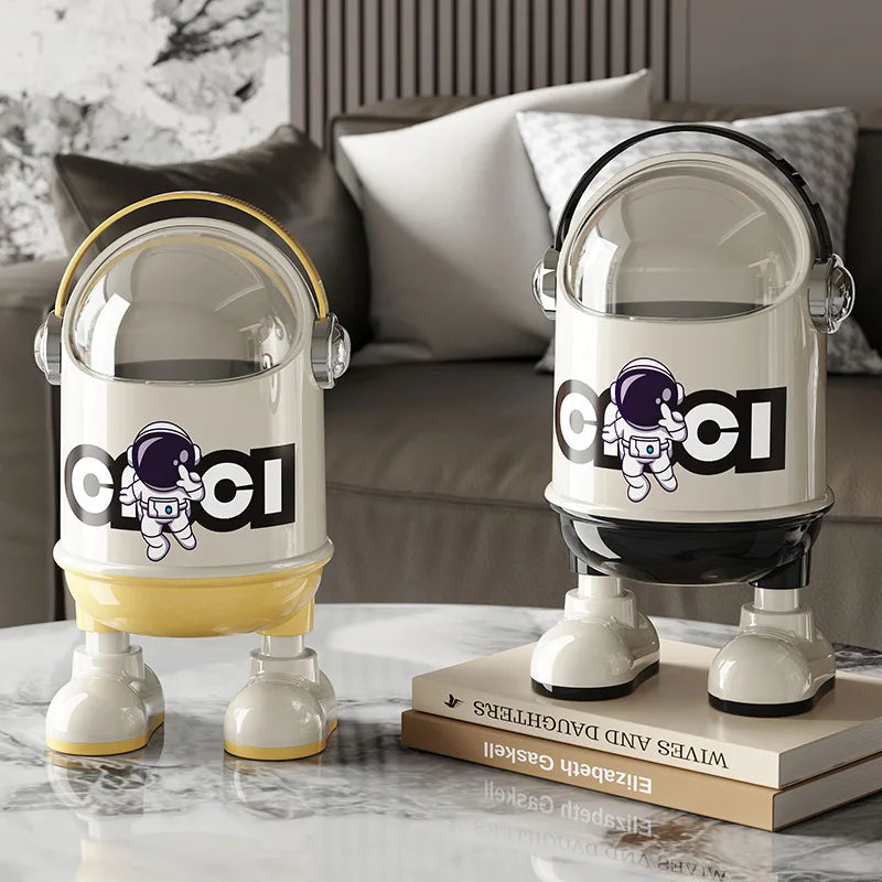 Astronaut Desktop Trash Bin – Covered Mini Waste Basket