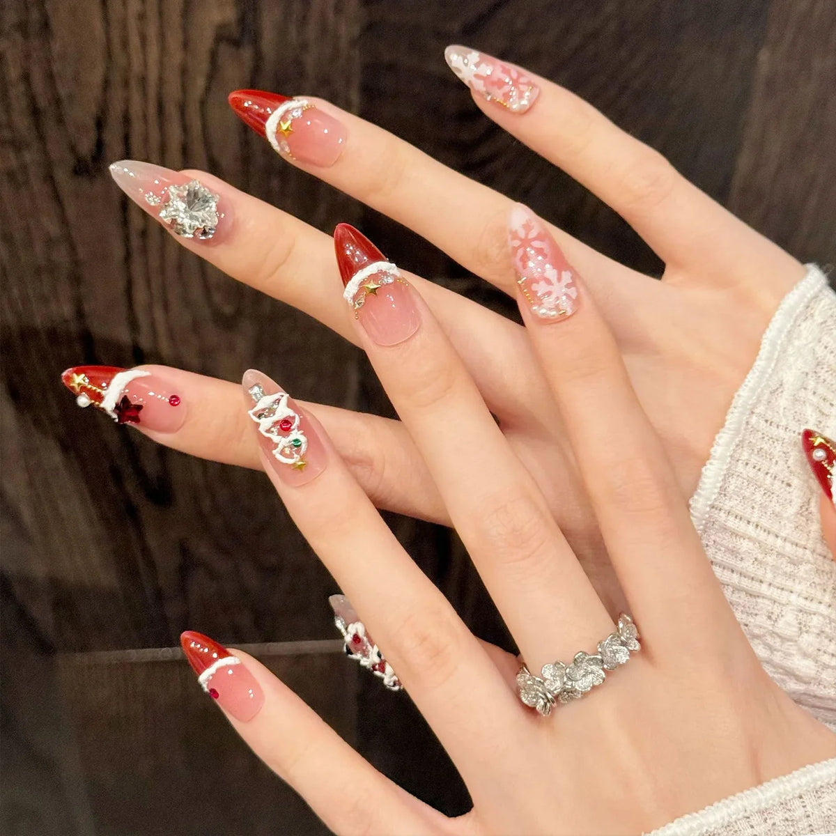 Christmas Press On Nails | Cat's Eye Red French Tip 3D Bows