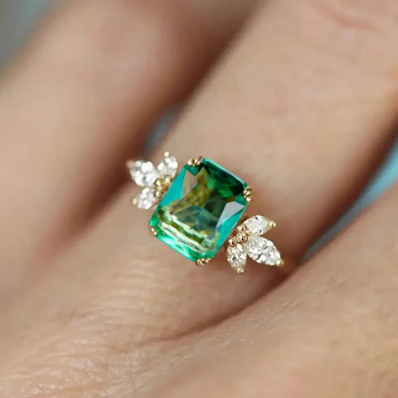 Huitan Green Cubic Zirconia Gold Ring – Women's Wedding Band