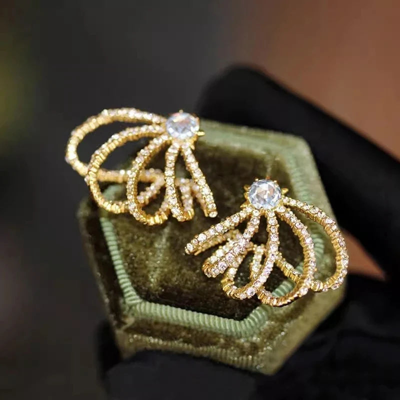 Huitan Hollow Claw Cubic Zirconia Stud Earrings for Women