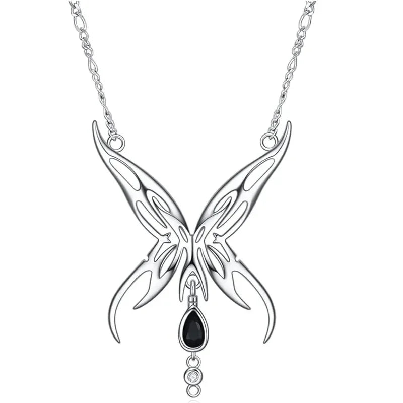 Huitan Black Butterfly Pendant Necklace – Halloween Jewelry