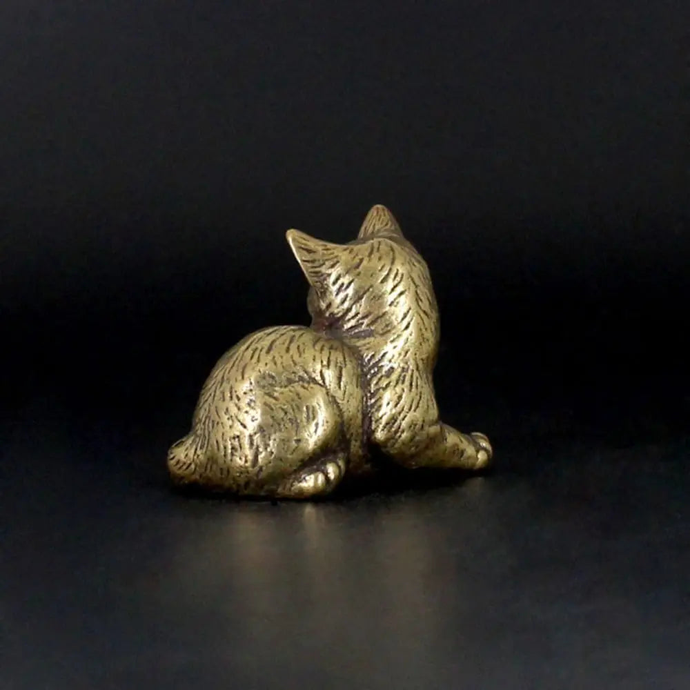 Brass Cat Figurine – Retro Mini Metal Tea Pet Statue Decor