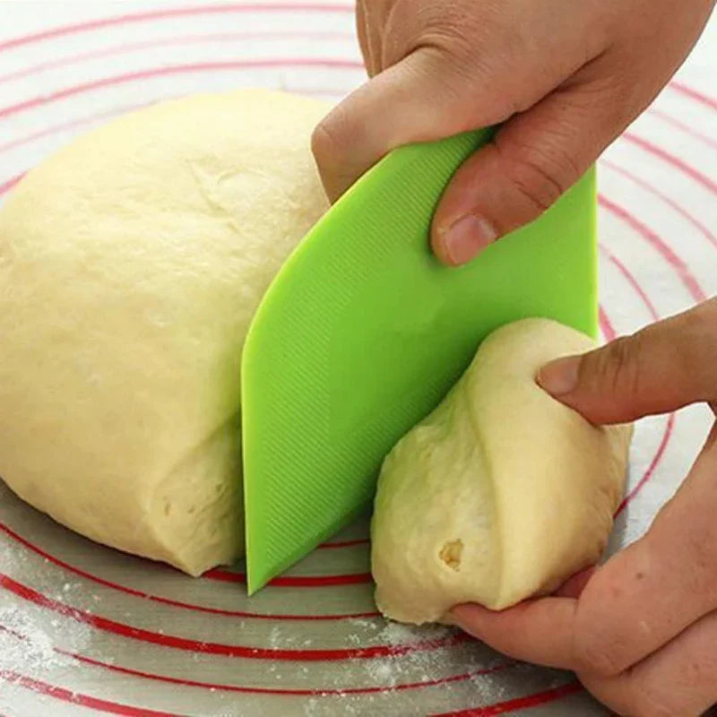 Plastic Dough Weight Cutter Cookie Fondant Bread Pizza Tools Spatula