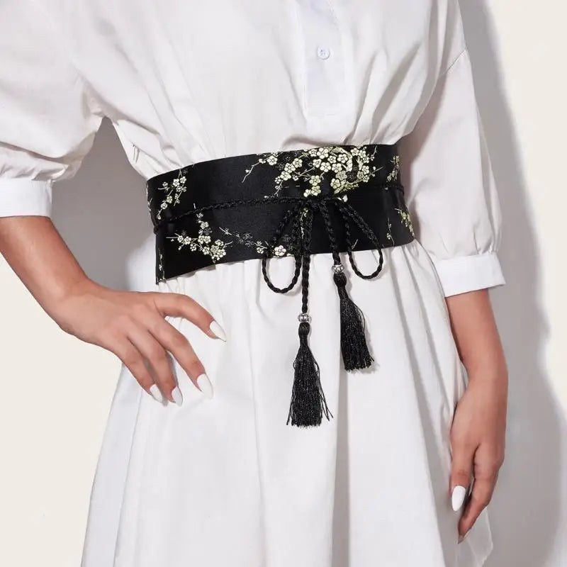 Vintage Floral Embroidered Wrap Belt | Chinese Style Tassel