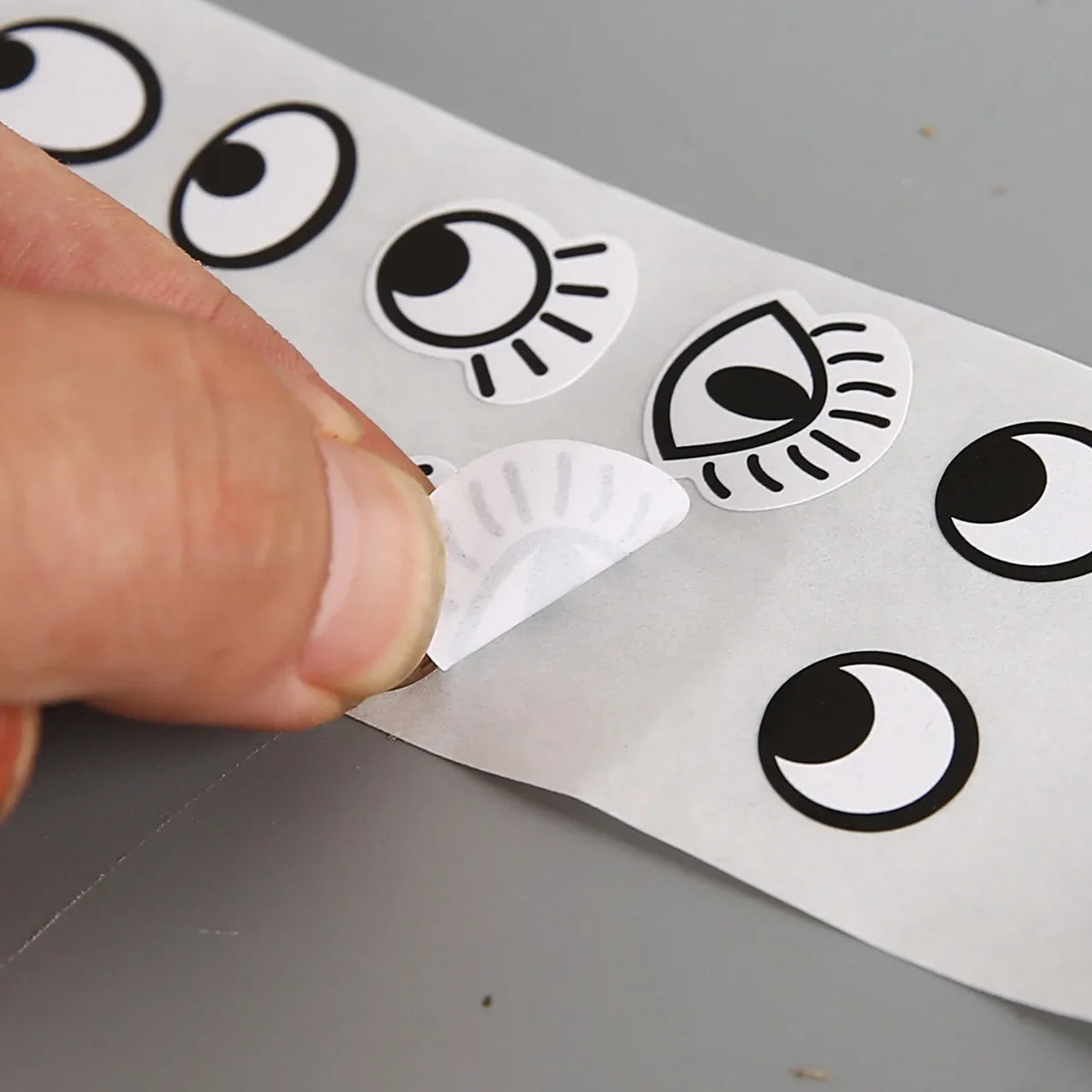 1000 Pcs Self-Adhesive Eye Stickers for Crafts & Scrapbooking