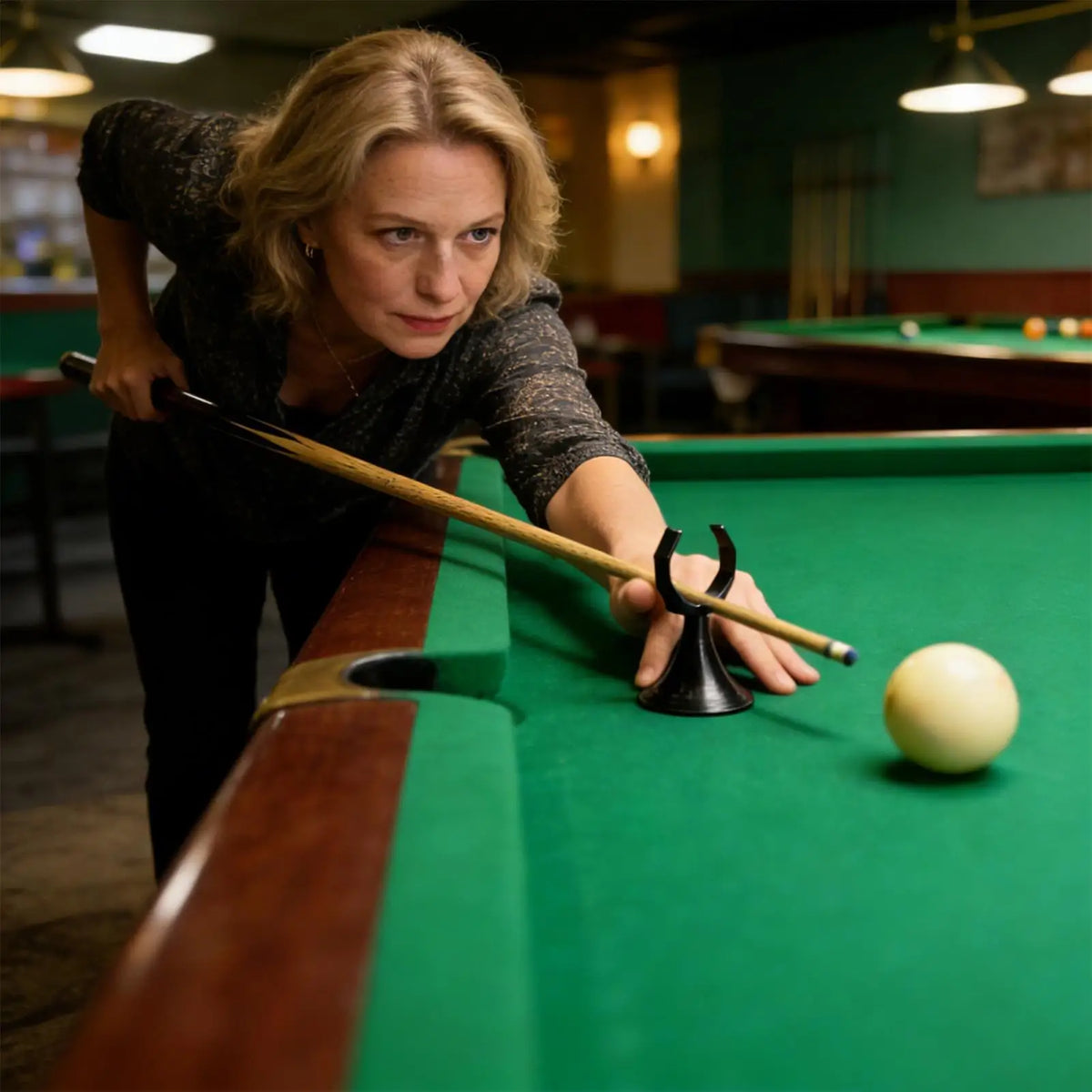 Ergonomic Billiard Cue Hand Rest Bridge Stabilizer | Universal Fit