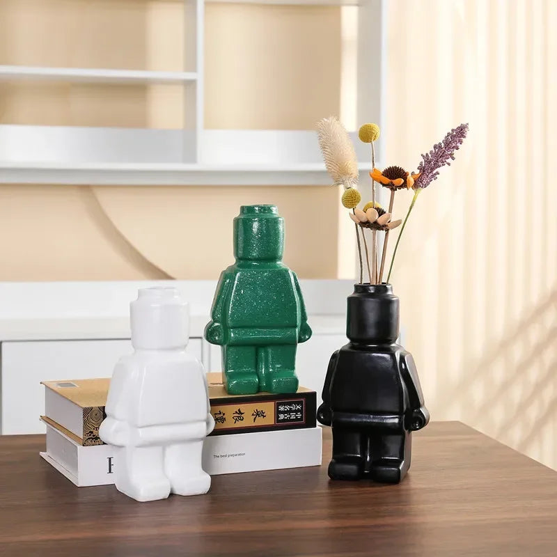 Creative Abstract Art Figurative Robot Dry Flower Vase Resin Crafts