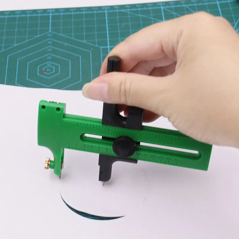Clay Compass Circle Cutter | Pottery & Ceramic Sculpting Tool