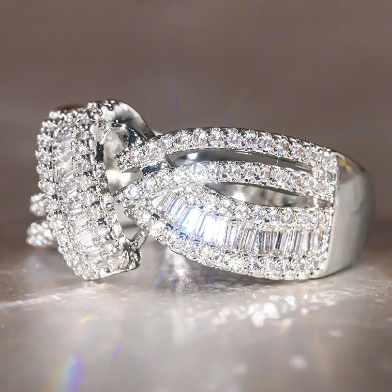 Huitan CZ Wedding Band – Sparkling Cubic Zirconia Ring for Women