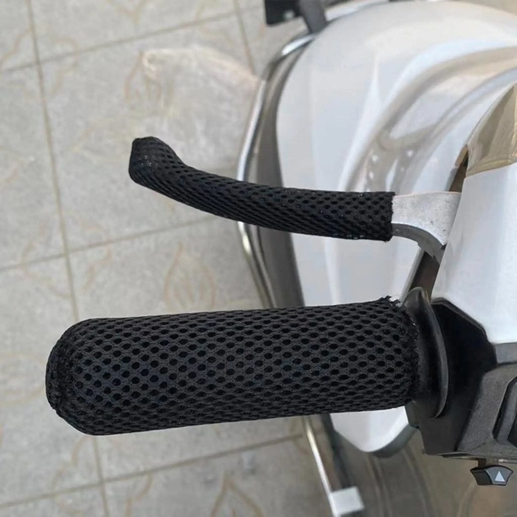 Ice Silk Motorcycle Handle Grip Cover – Non-Slip Breathable Sleeve